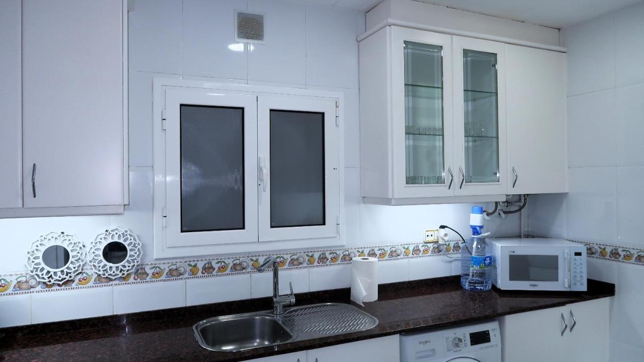Entire Apartment , 2 Bedrooms Newly Remodeled Center Sitges Barcelona Esterno foto