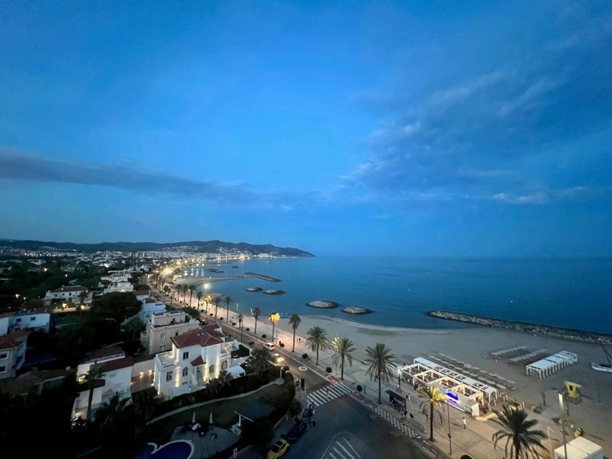Entire Apartment , 2 Bedrooms Newly Remodeled Center Sitges Barcelona Esterno foto